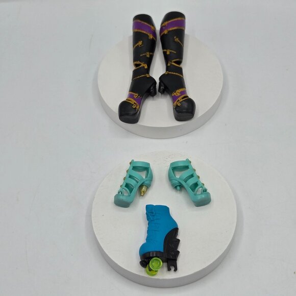 Monster High Doll Shoes Lot: Cleo De Nile & Frankie Stein Replacement Heels & Sk - Picture 1 of 5